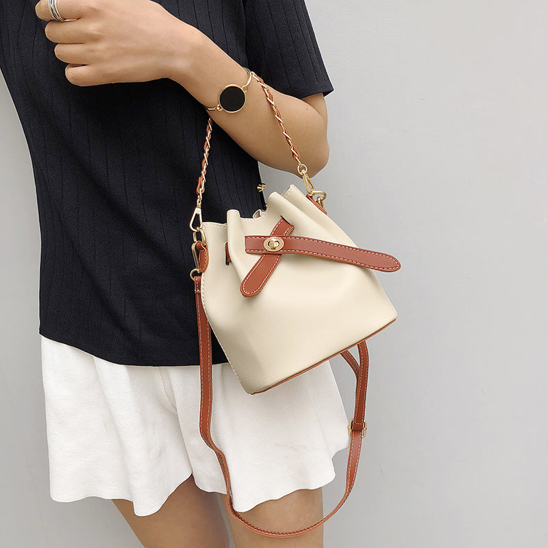 Women's Versatile Shoulder Chain Messenger Bucket Bag
