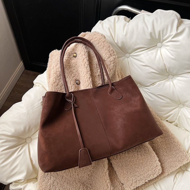 Large Capacity Tote Bag with Magnetic Snap