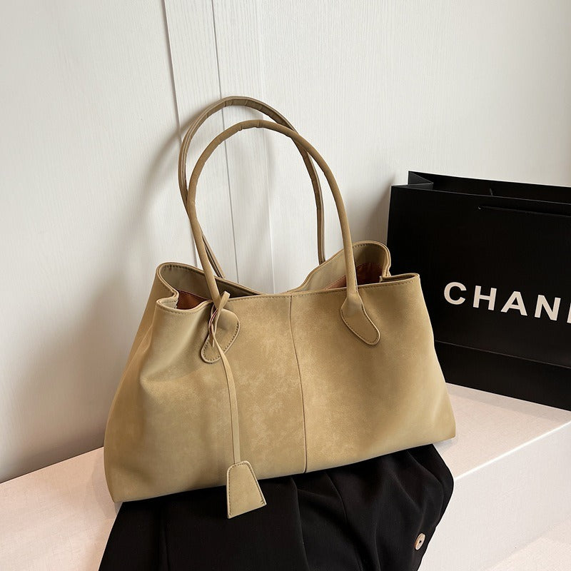 Large Capacity Tote Bag with Magnetic Snap