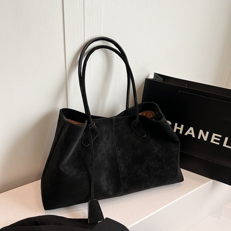 Large Capacity Tote Bag with Magnetic Snap